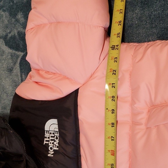 North Face Puffer Jacket size XL Excellent condition Gorgeous Ballet Pink/Black - Picture 10 of 16